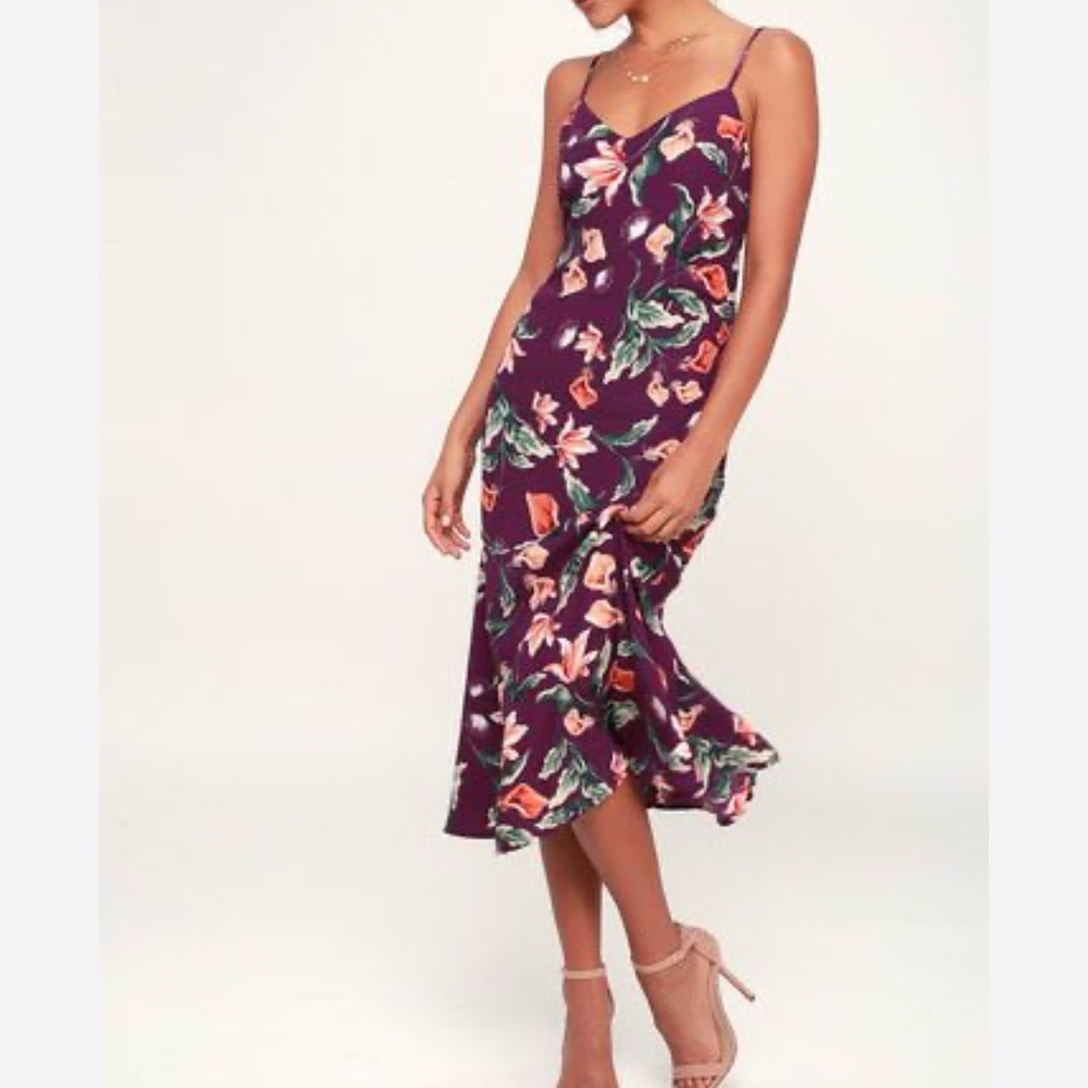 Lulu's Purple Midi Dress with Elegant Design